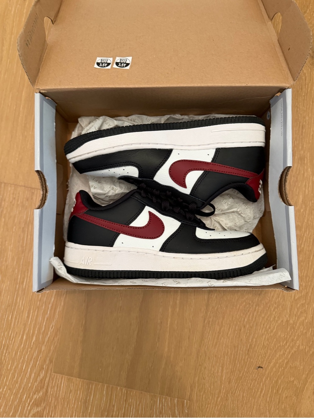 Nike Kids Black, White & Burgundy Low-Top Sneakers